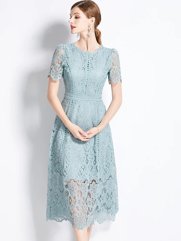 Valenzora | Elegantes Spitzenkleid, Midilänge