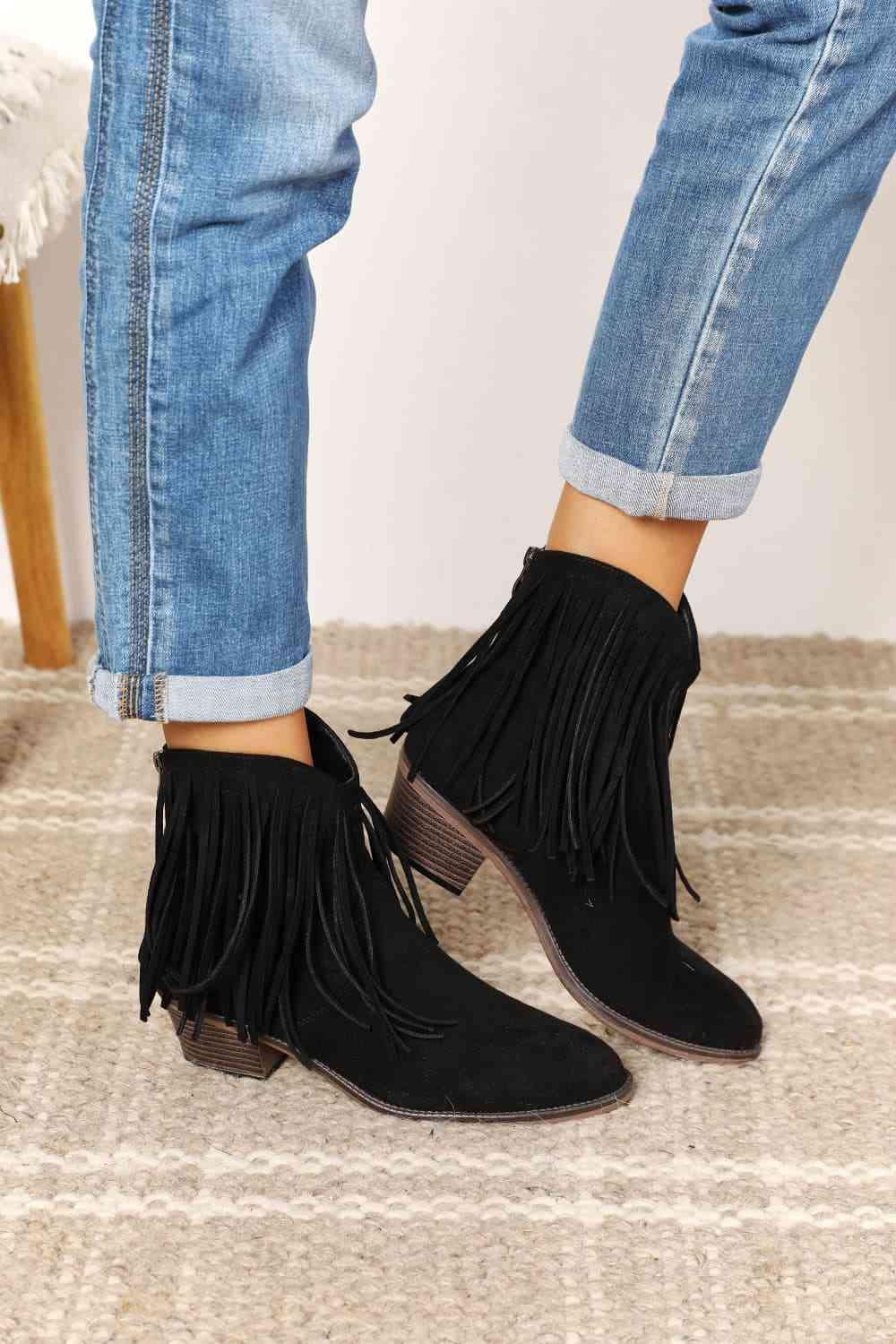 Valenzora | Legend women's fringe cowboy western ankle boots