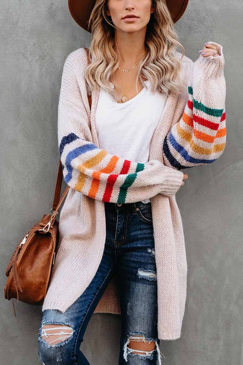 LOOSELY KNITTED COAT