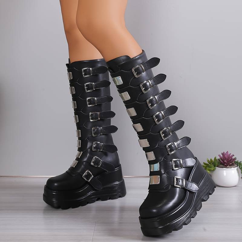 Valenzora | Trendy platform boots with buckles