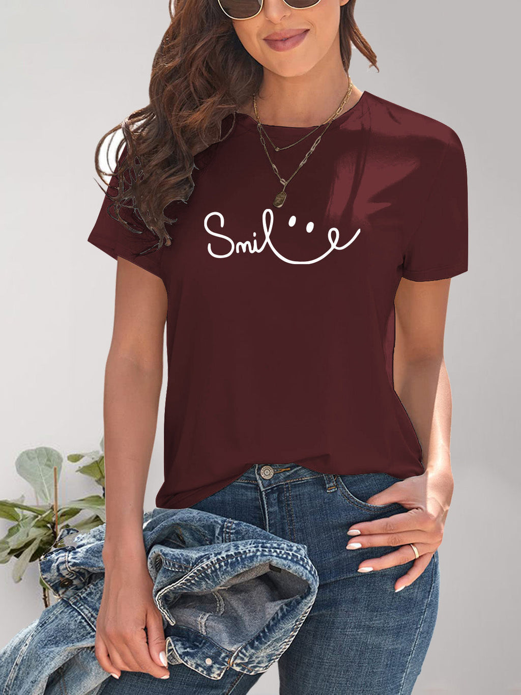 Valenzora | Smile Crew Neck Short Sleeve T-Shirt