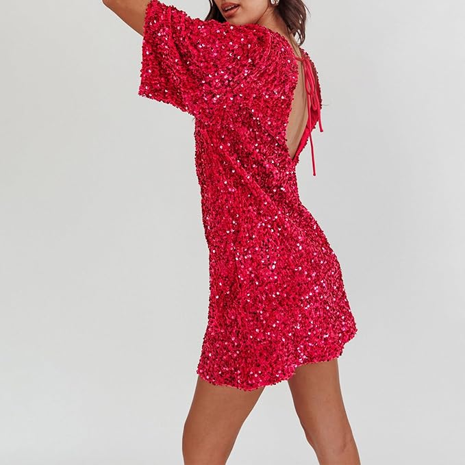 Valenzora | Glittering sequined dress with bell sleeves