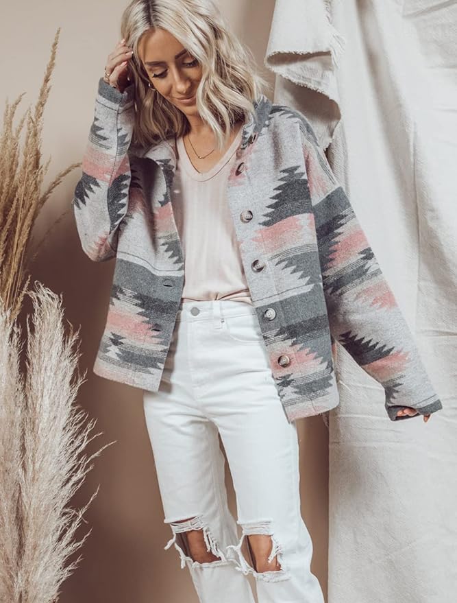 – Woven jacket with printed collar