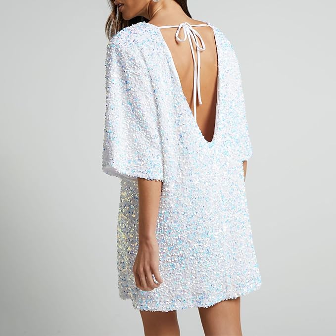 Valenzora | Glittering sequined dress with bell sleeves