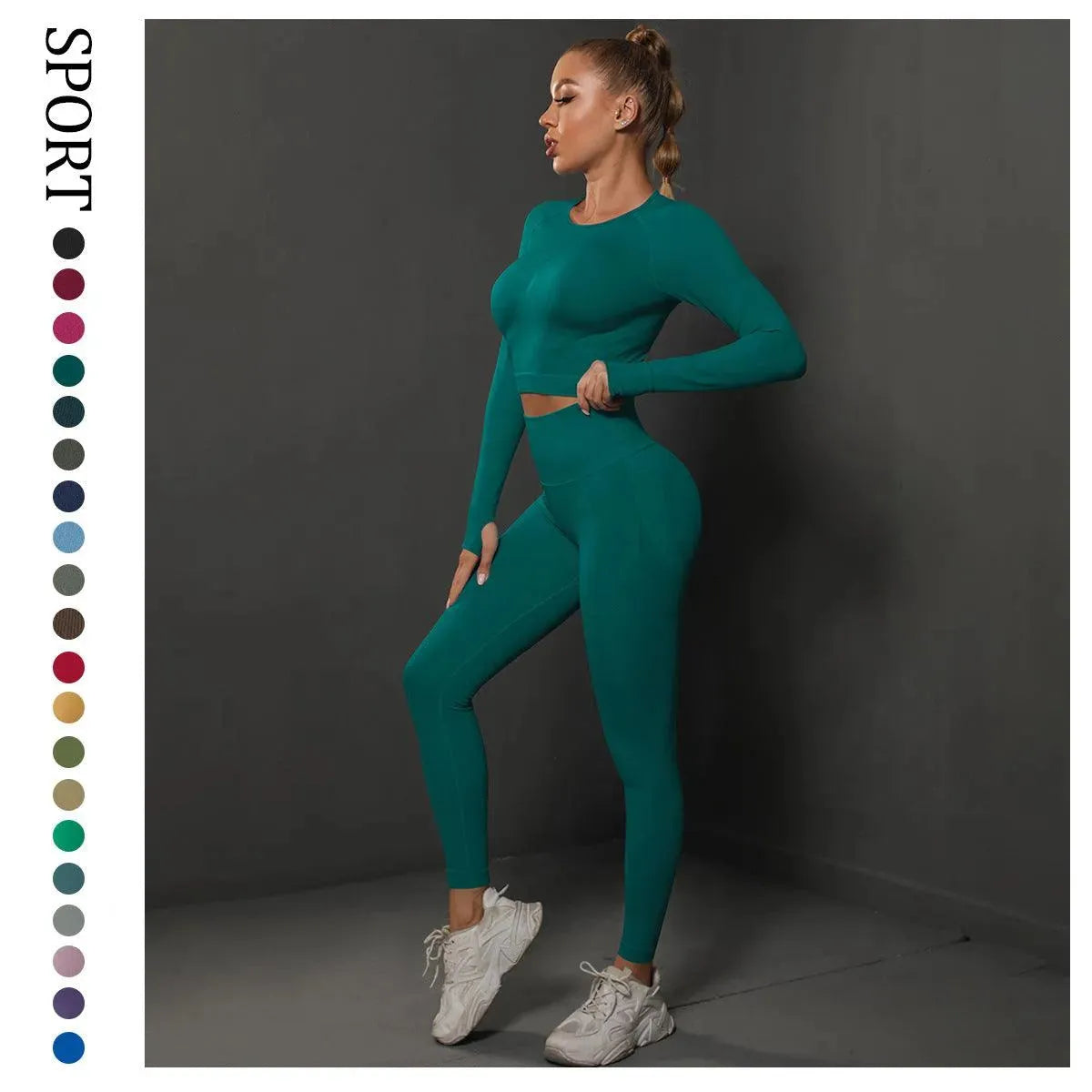 Valenzora | Complete with yoga pants and top