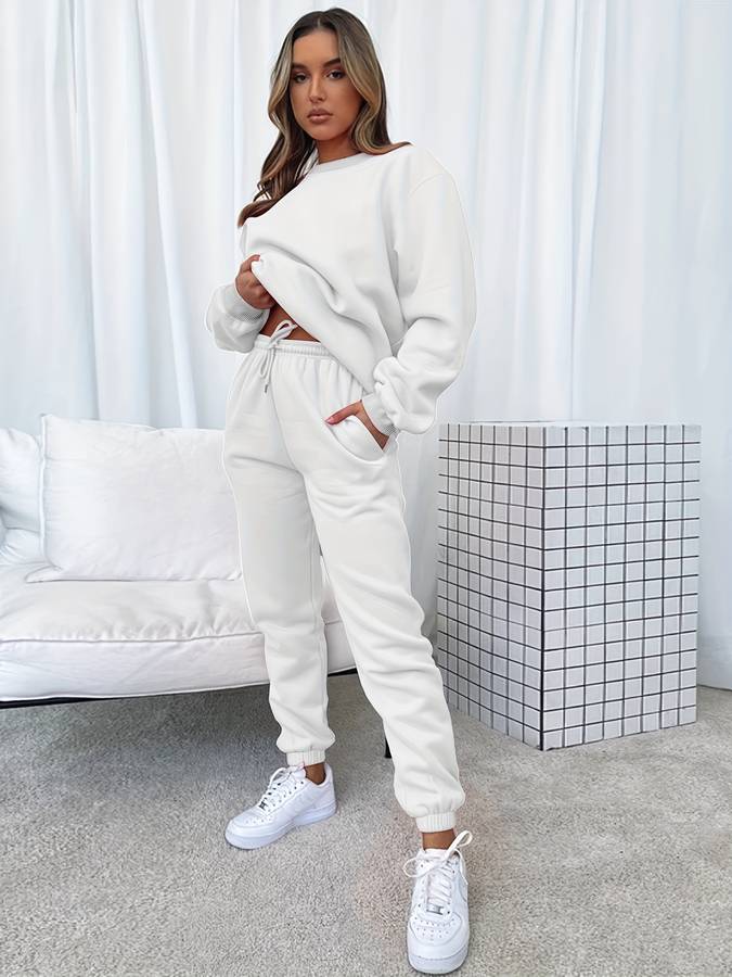 Valenzora - Two-piece jogging set in plus size