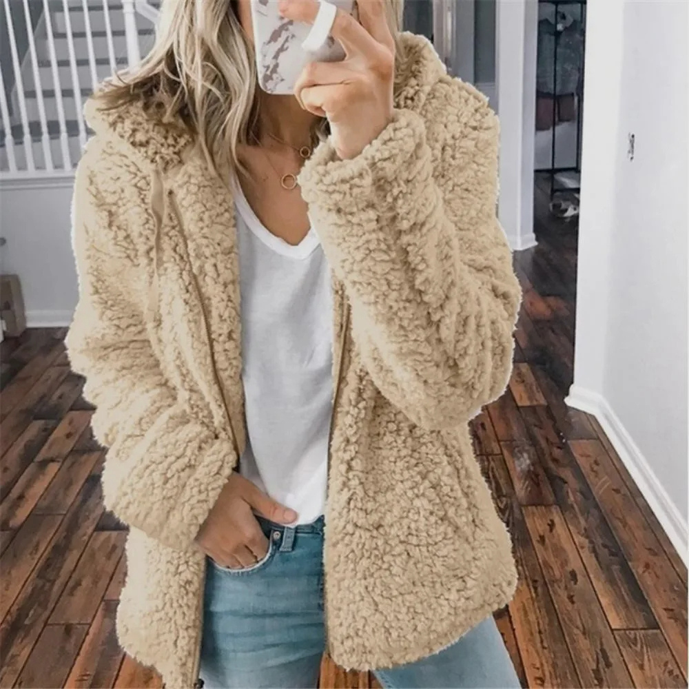Fleece vest with hood and zipper