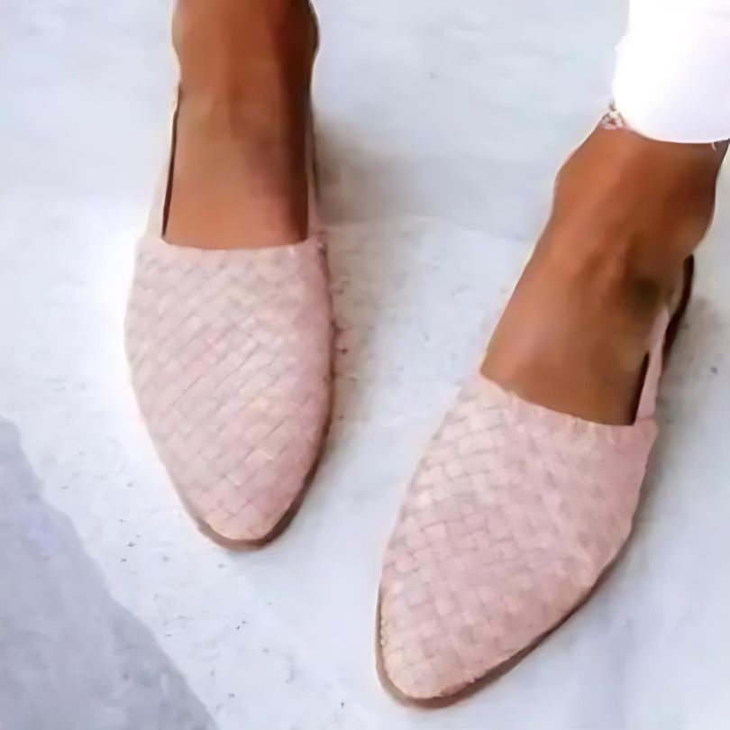 Valenzora | Handmade Woven Sandals
