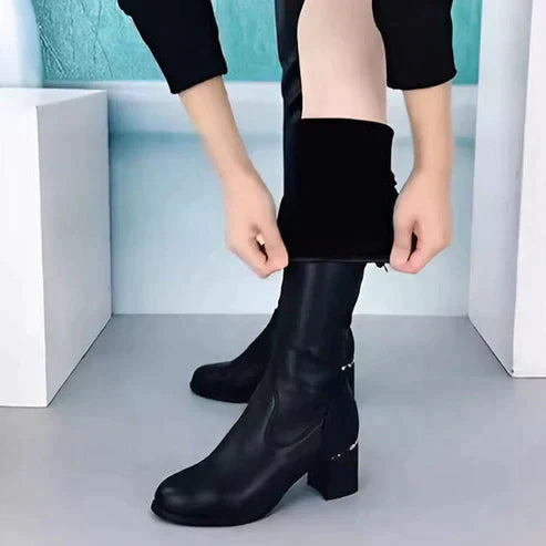Valenzora – Warme Overknee-Stiefel aus Leder
