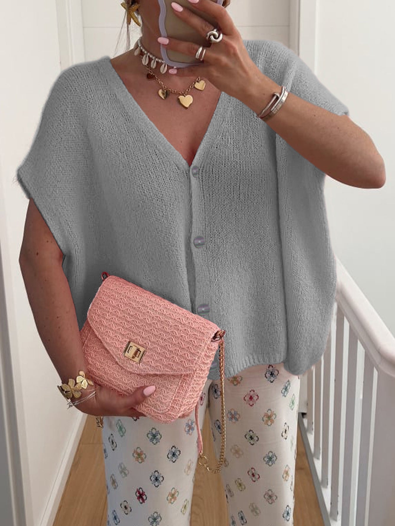 Valenzora | Kurzärmeliger Cardigan mit V-Ausschnitt