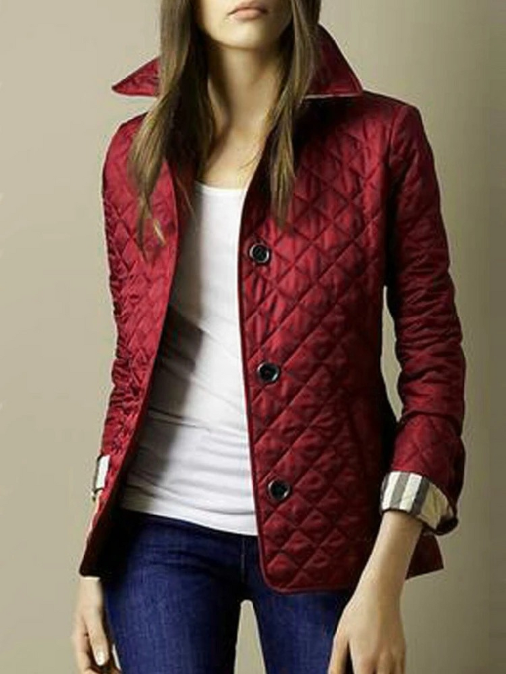 Valenzora | Short quilted women's jacket with buttons and collar, elegant