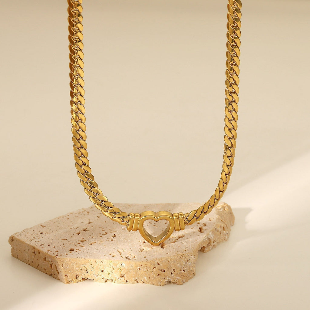 Valenzora | Cuban Heart Necklace