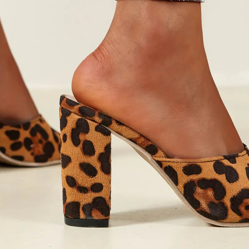 Valenzora | Chic sandals with block heel and open toe