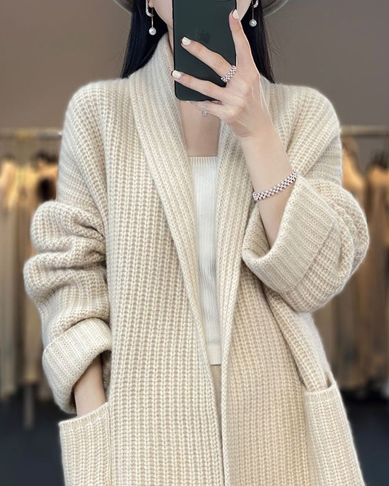 Cardigan with lapel pockets