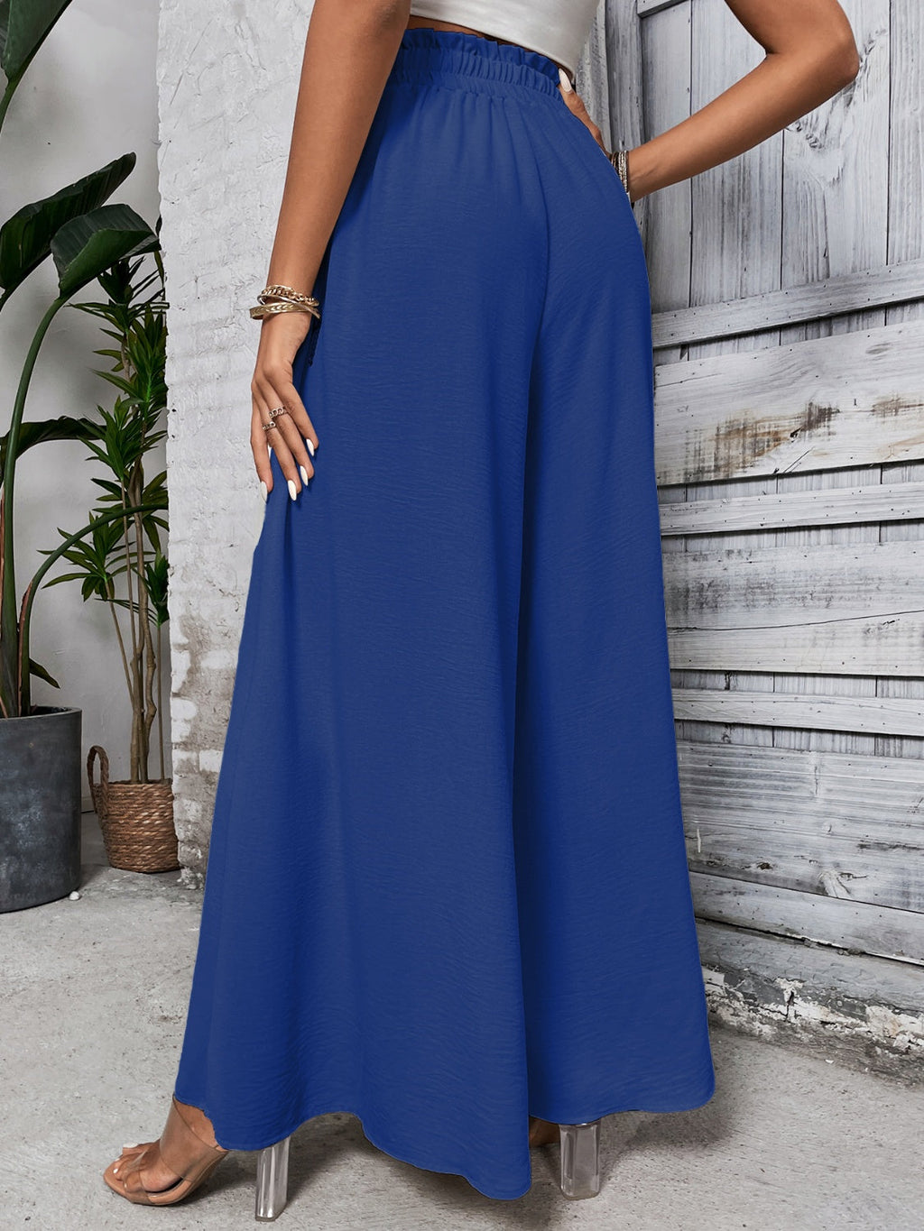 Valenzora | Sleeveless Sequin Round Neck Mini Dress