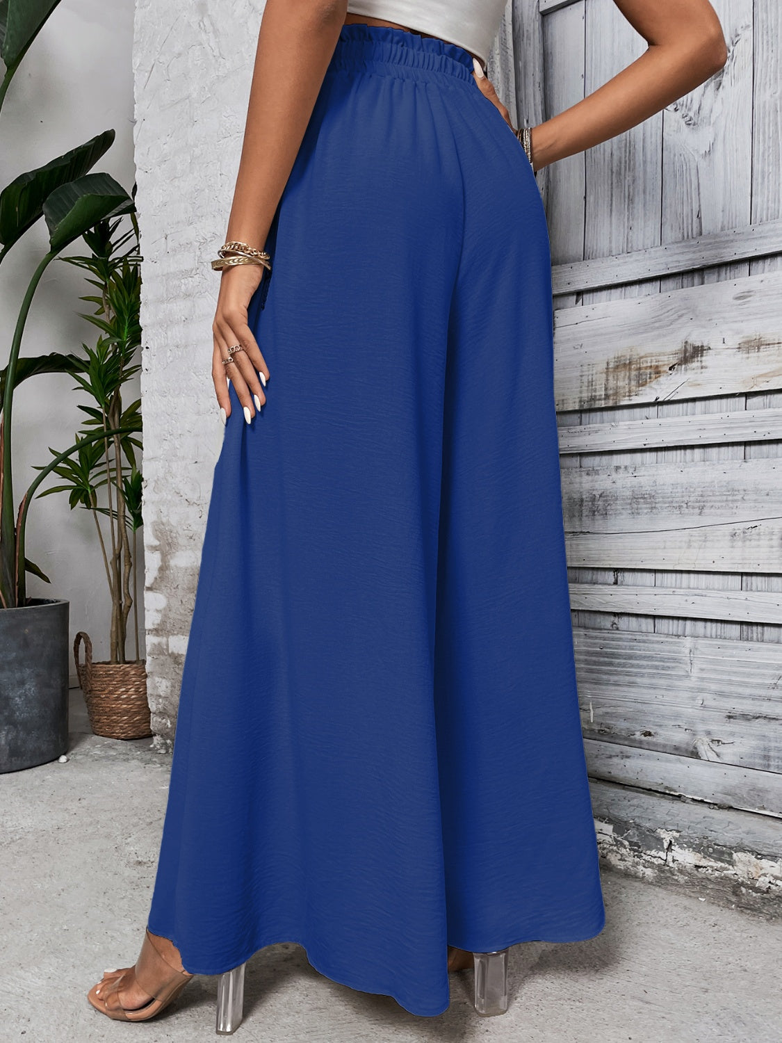 Valenzora | Sleeveless Sequin Round Neck Mini Dress