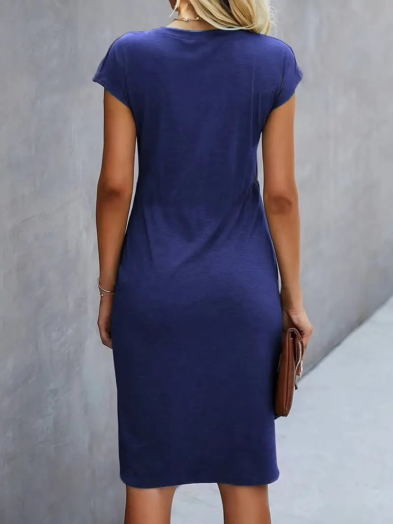 Valenzora | Stilvolles, figurbetontes Kleid mit Rundhalsausschnitt