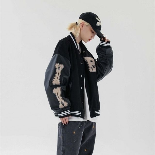 Valenzora | College-Streetwear-Bomberjacke mit gestickten Aufnähern