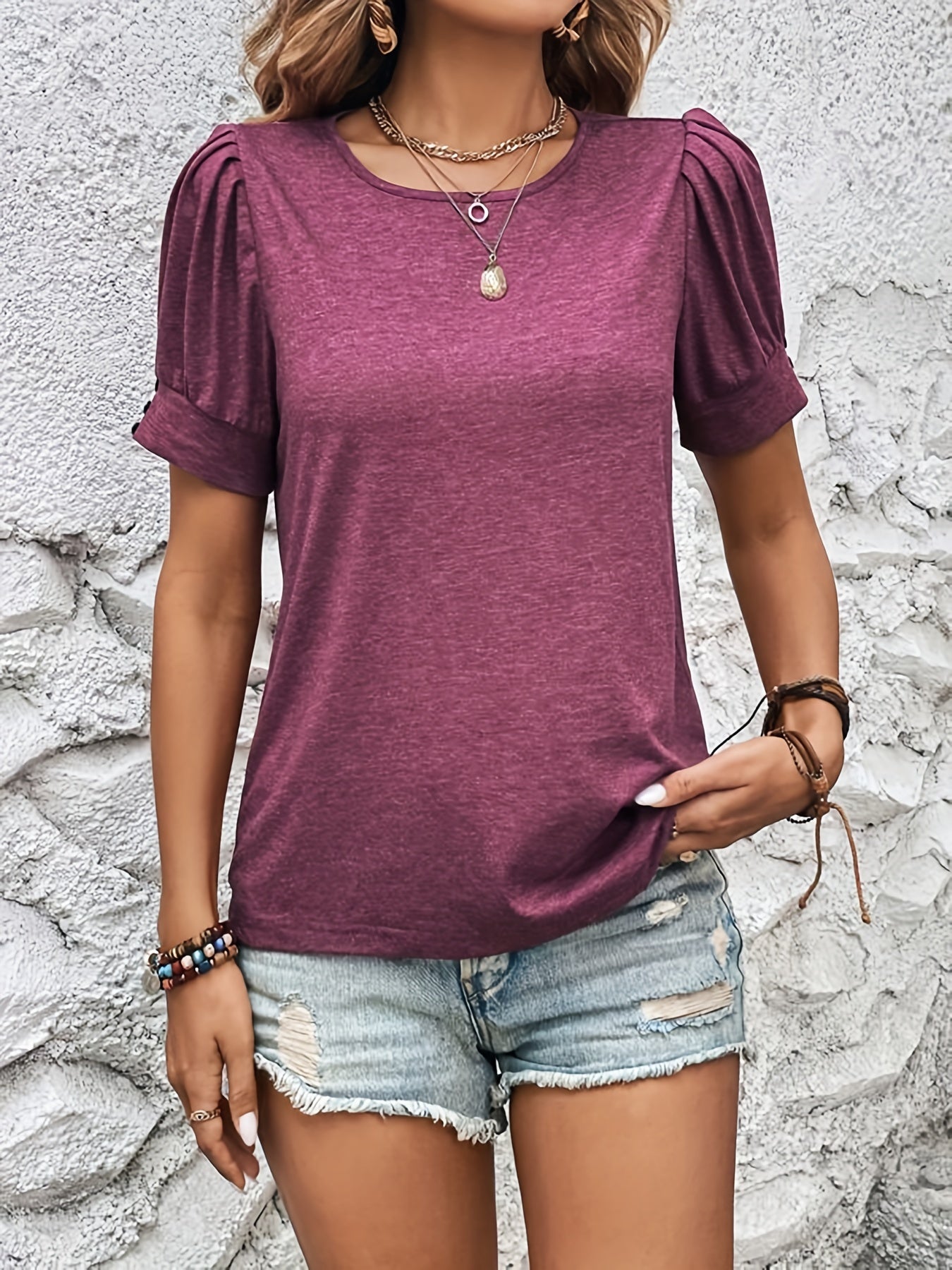 Valenzora | Kurzärmliges Oberteil mit Rüschen – femininer Stil und Komfort