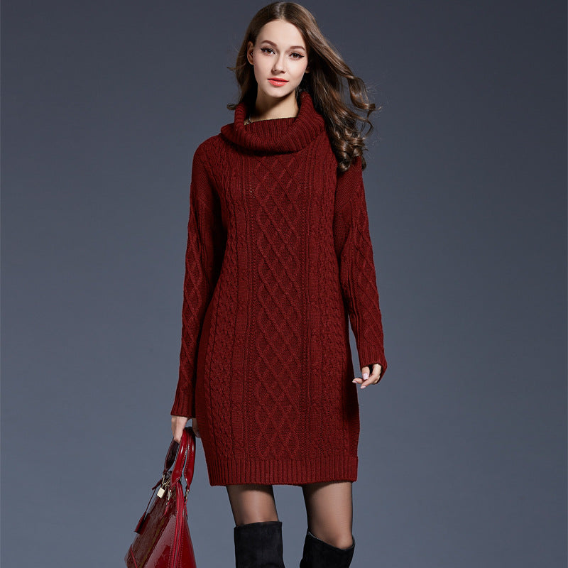 Valenzora | High-neck long knit dress
