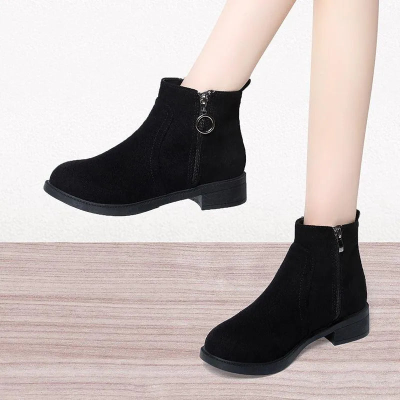 Valenzora | Chunky heeled ankle boots