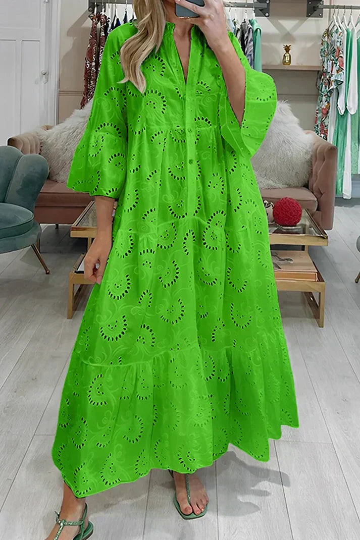 Valenzora | Elegant dress with embroidered eyelets
