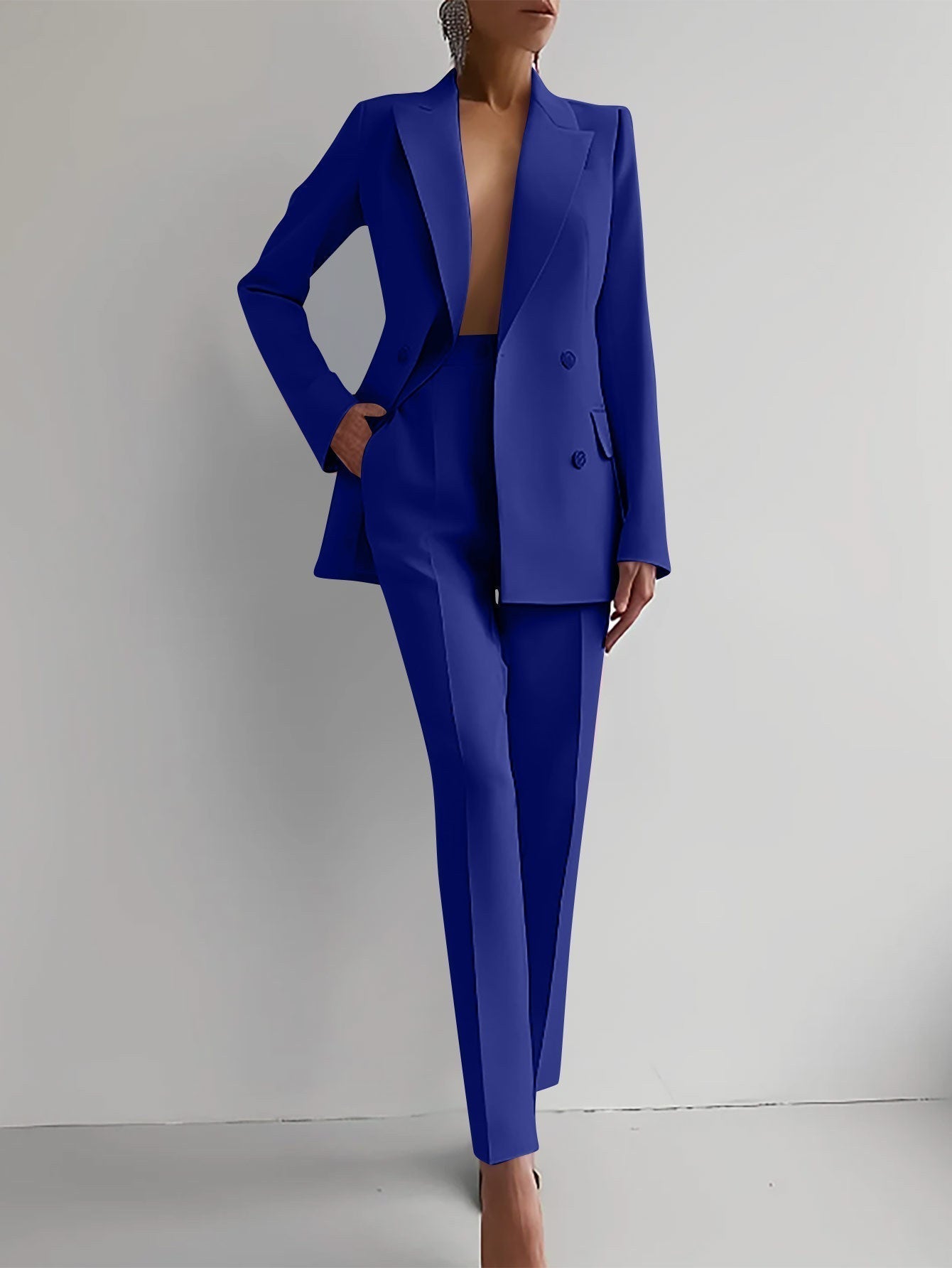 Valenzora | Stylish set consisting of an elegant blazer and elegant trousers