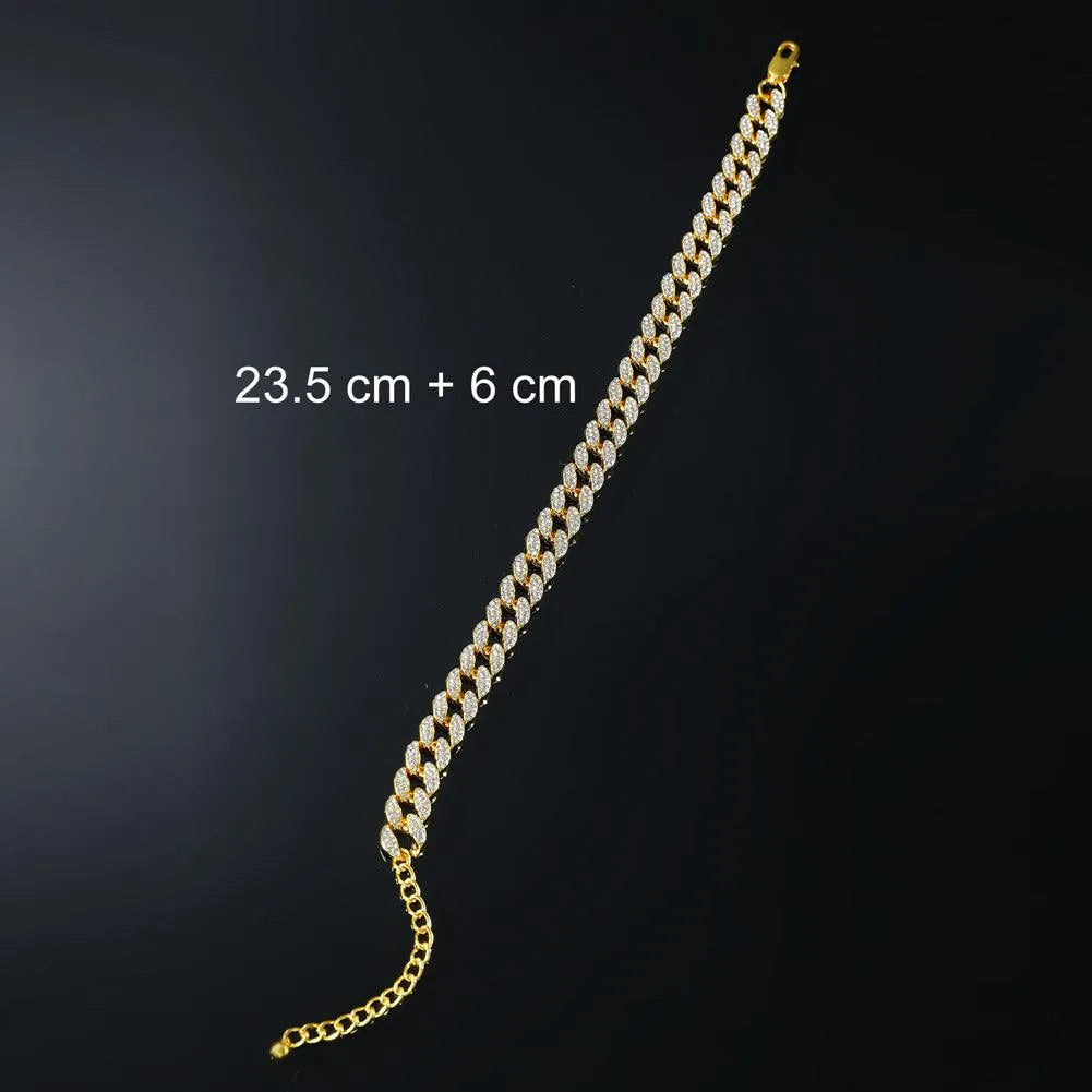 Valenzora | Cuban chain on foot
