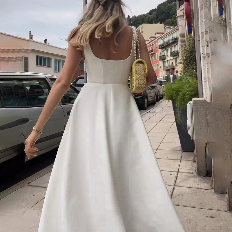 Valenzora | Trägerkleid mit eckigem Ausschnitt
