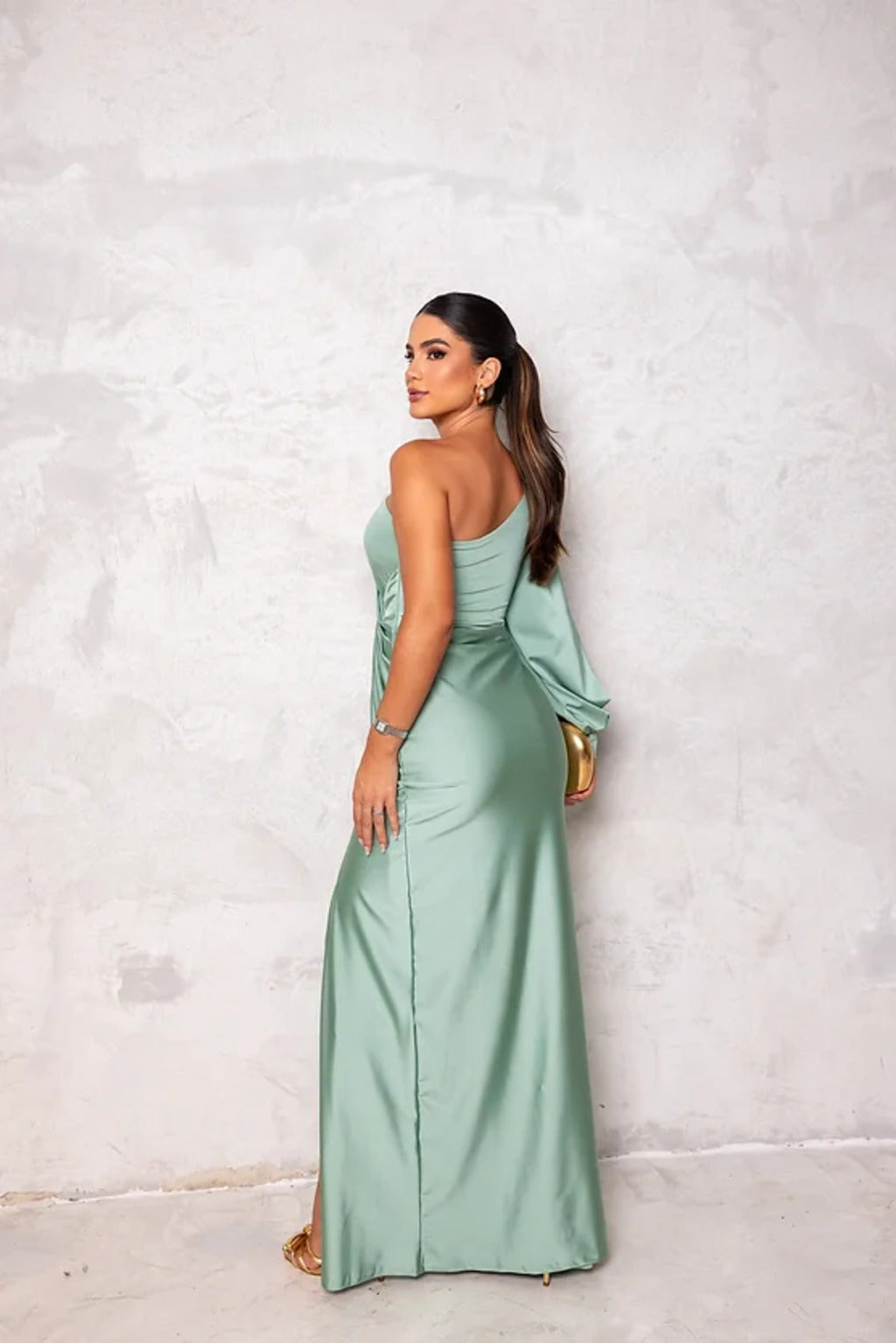 Valenzora | Elegant, sophisticated dress