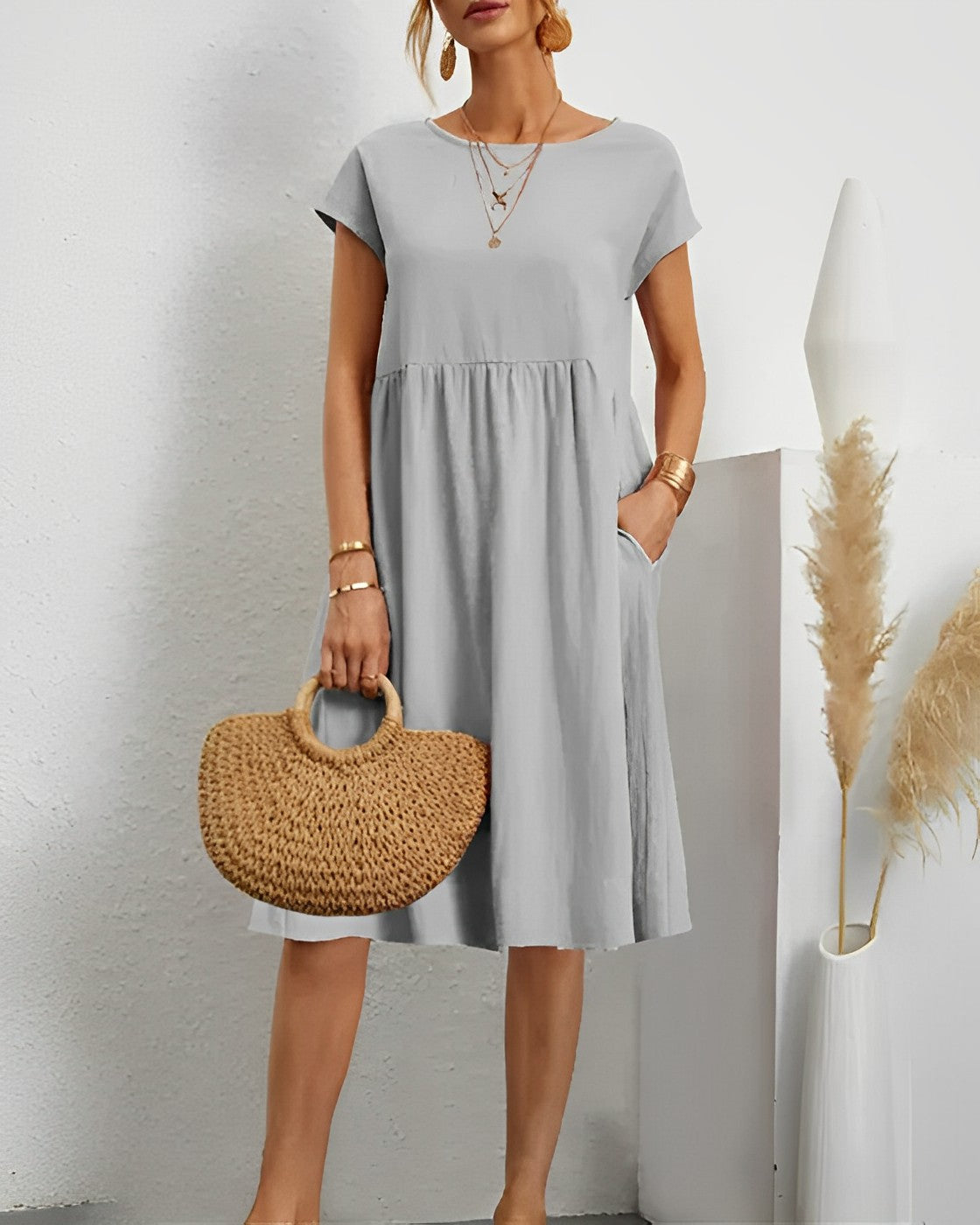 Valenzora | Midikleid mit Seitentaschen