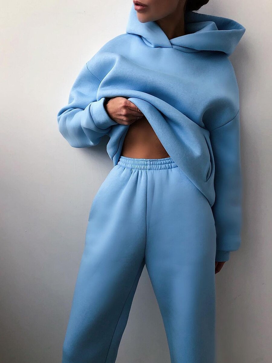 2-PIECE HOODED SET