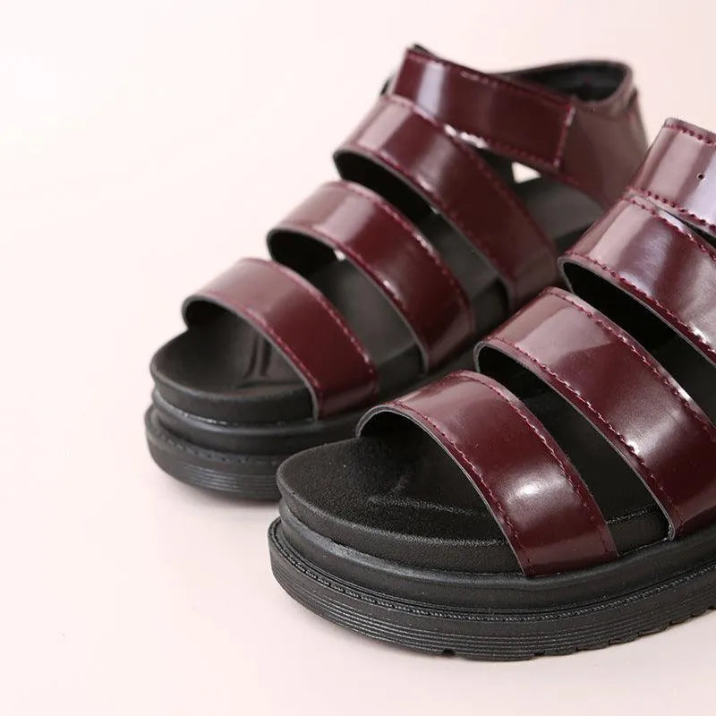 Valenzora | Sandals with buckle and platform with open toes