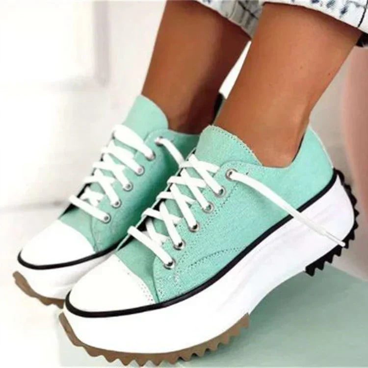 Comfortable platform sneakers for women
