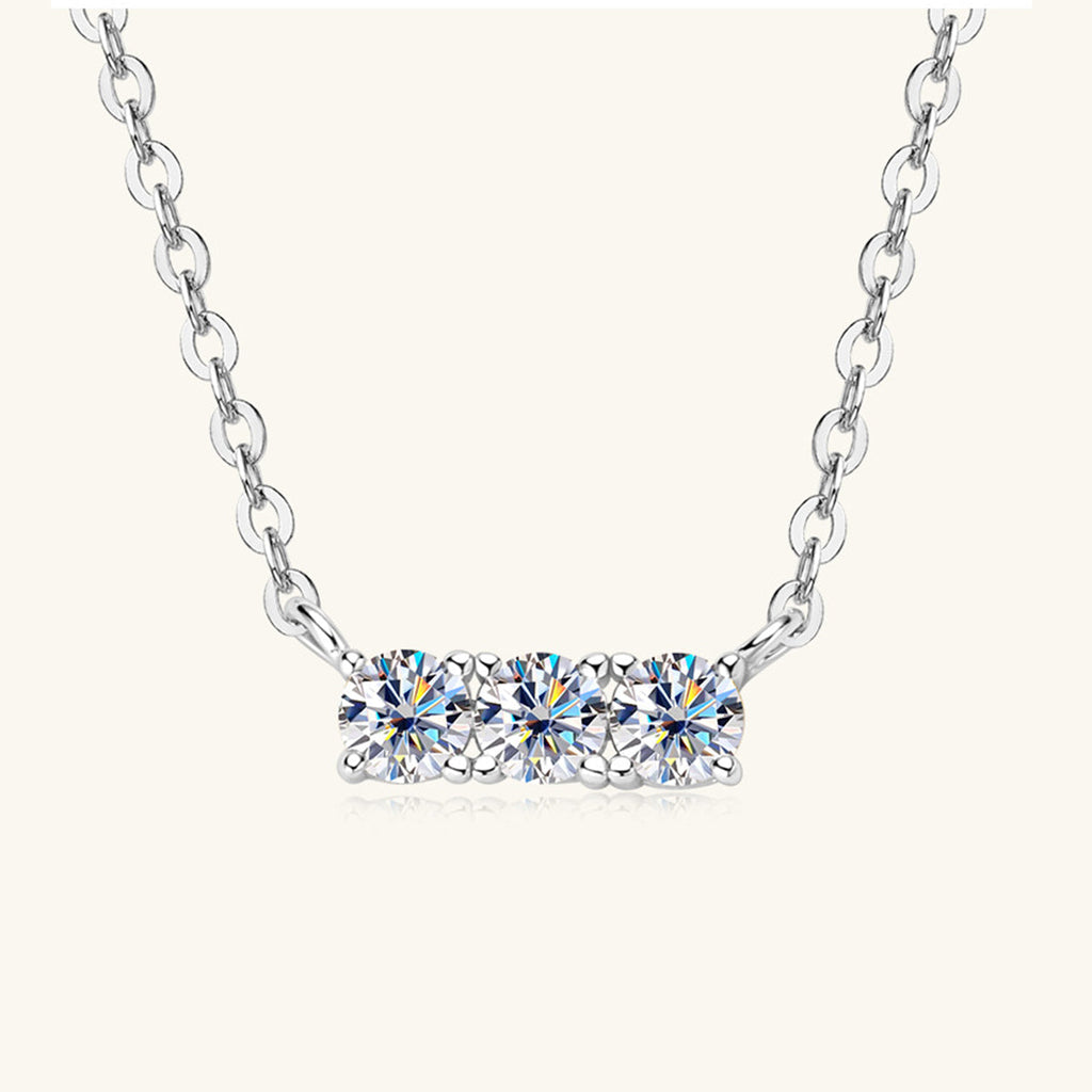 Valenzora | 925 Sterling Silver Inlaid Moissanite Bar Necklace