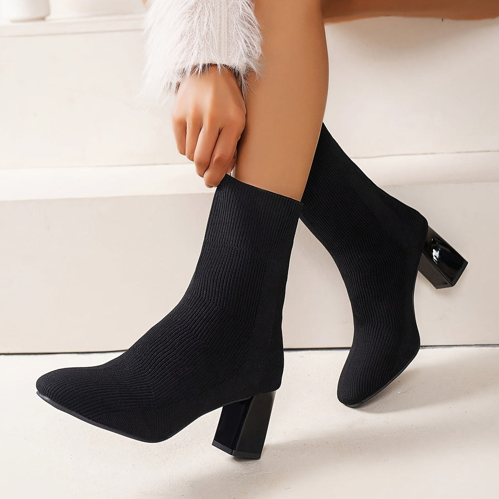 Valenzora | Gestrickte Stiefel mit mittelhohem Schaft und Blockabsatz