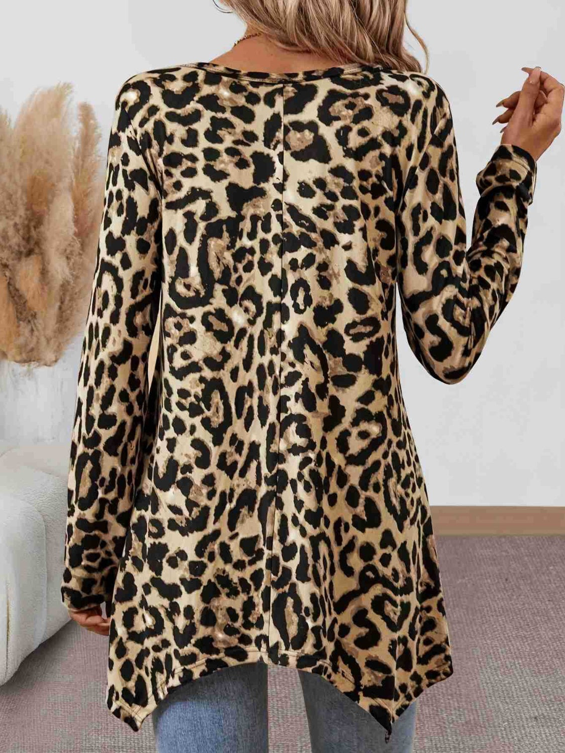 Valenzora | Leopard print crew neck long-sleeved T-shirt