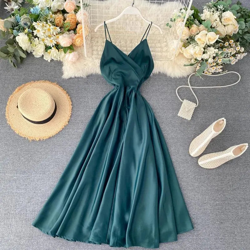 Valenzora | Goddessenkette Knöchellanges Taillenkleid
