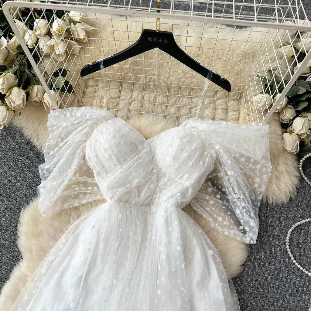 Valenzora | Luxuriöses französisches weißes Kleid