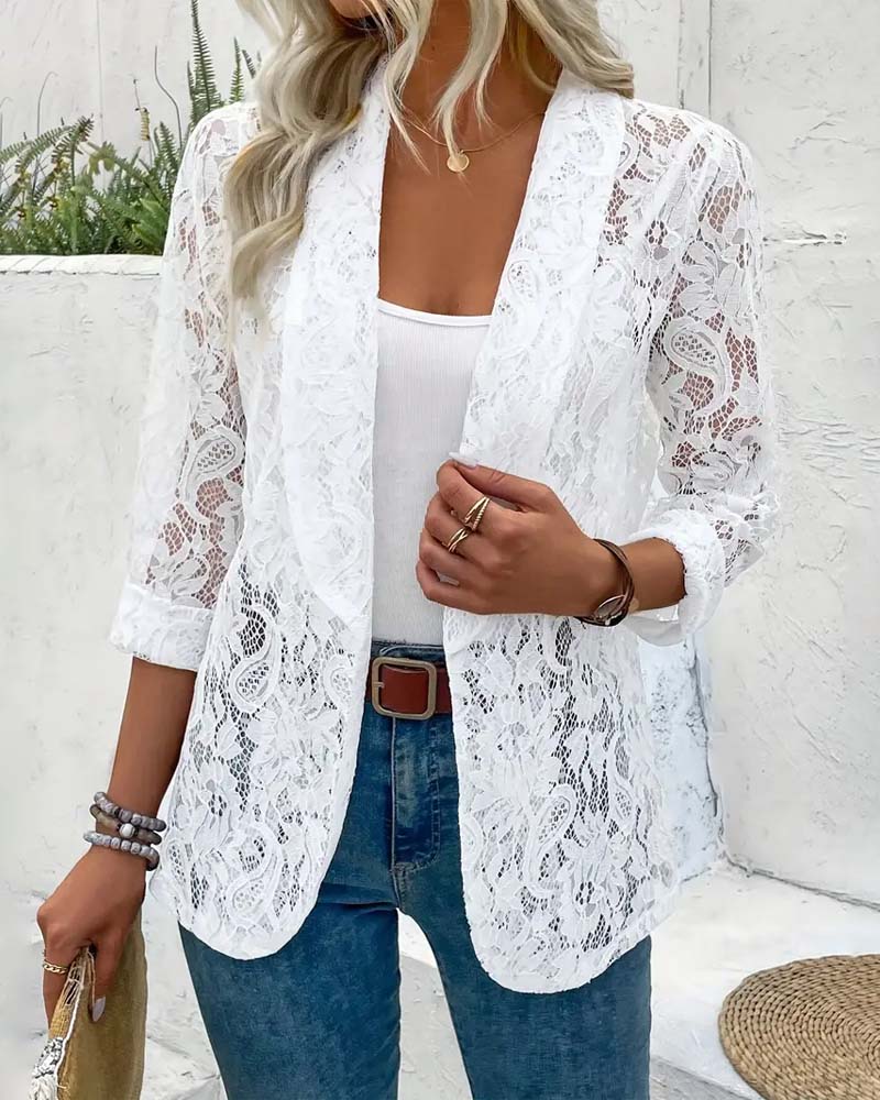 Valenzora | Elegant blazer with lace