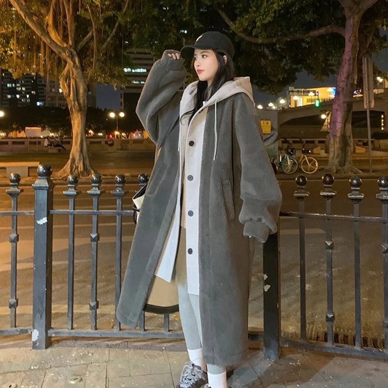 Valenzora - Women's Color-Block Teddy Coat