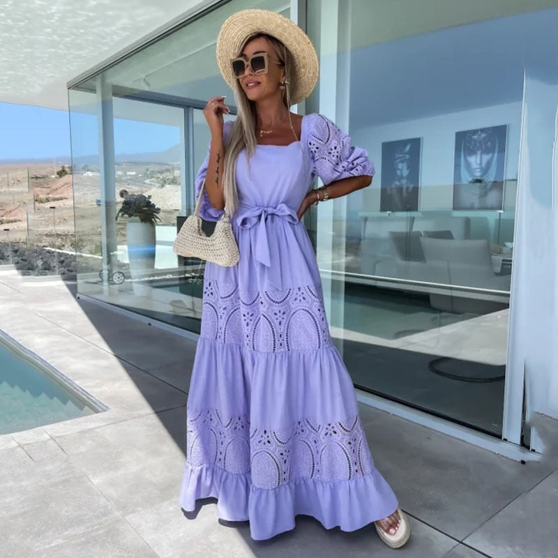 Valenzora | Casual, loose dress with lacing and lace embroidery