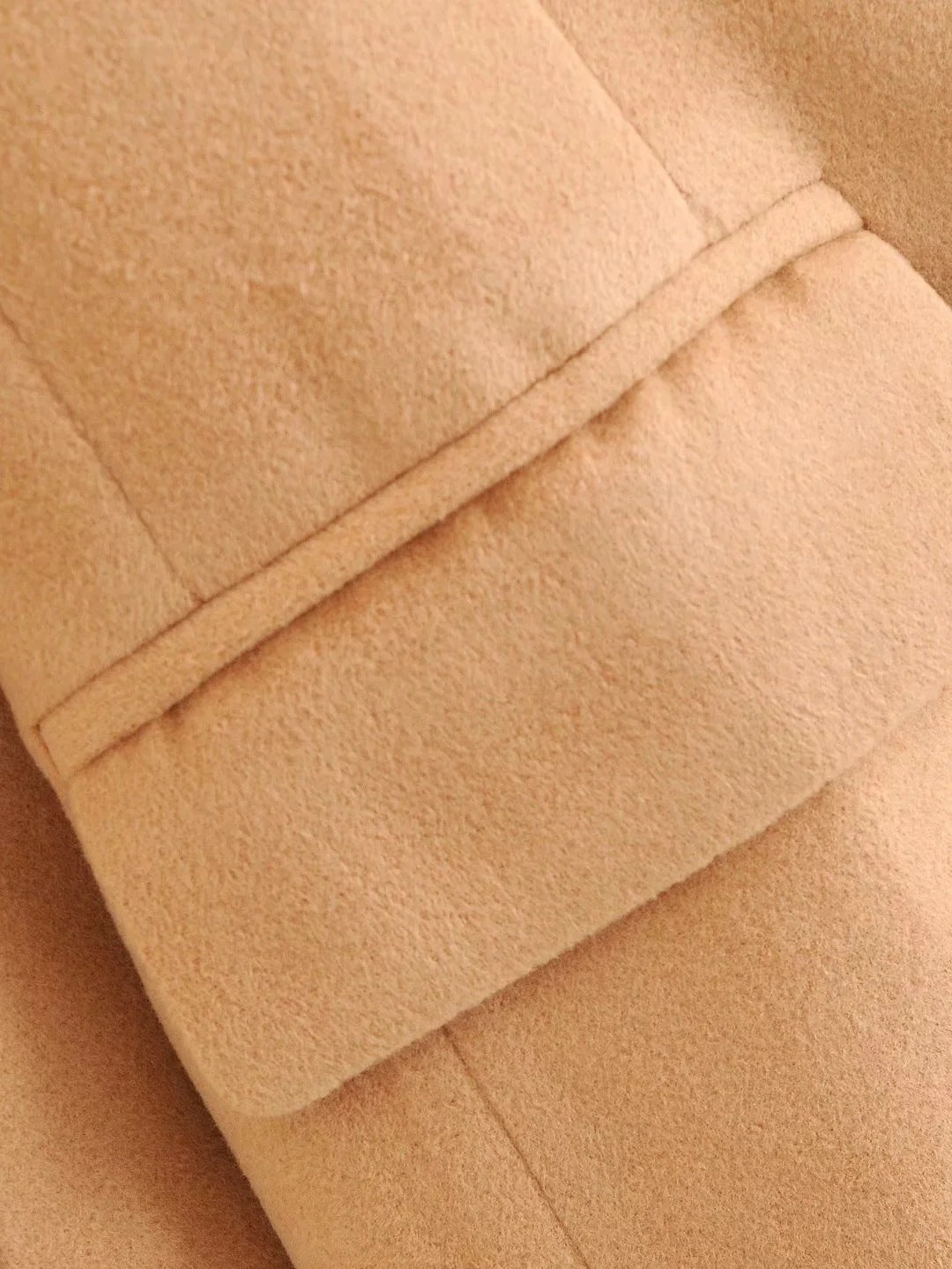 Valenzora | Zweireihige Jacke mit Kapuze