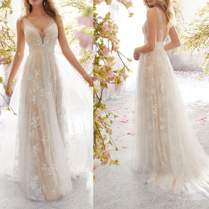 Valenzora | Ärmelloses Brautkleid aus Spitze mit V-Ausschnitt