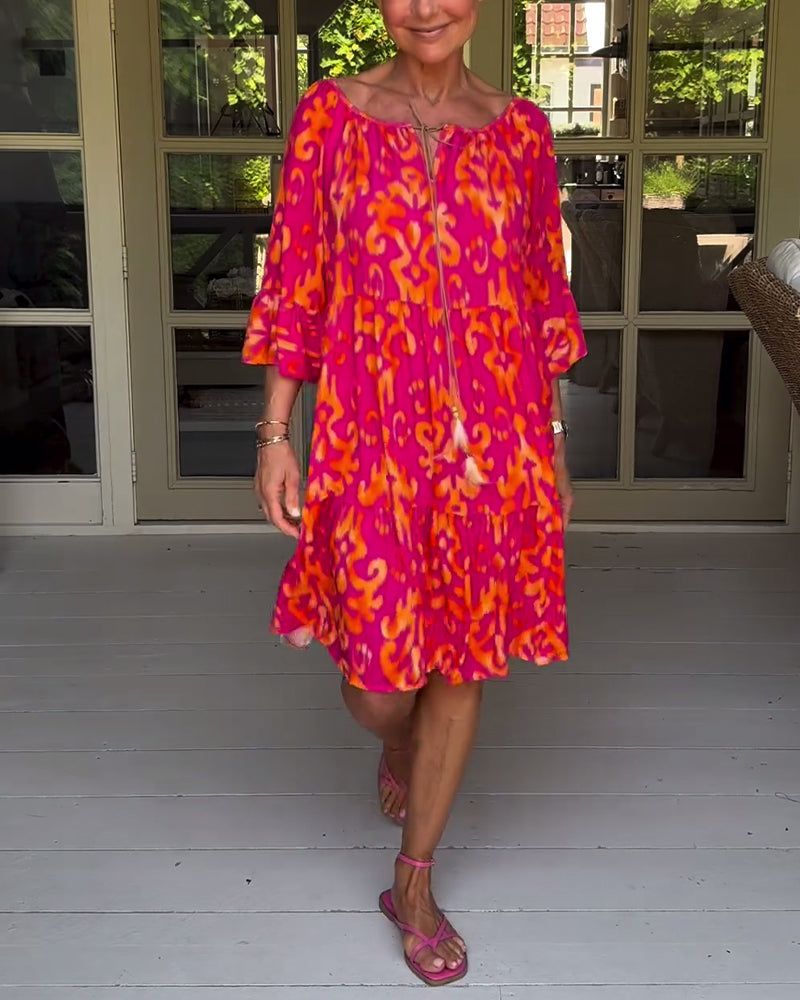 Valenzora | Loose-fitting, printed dress with bell sleeves