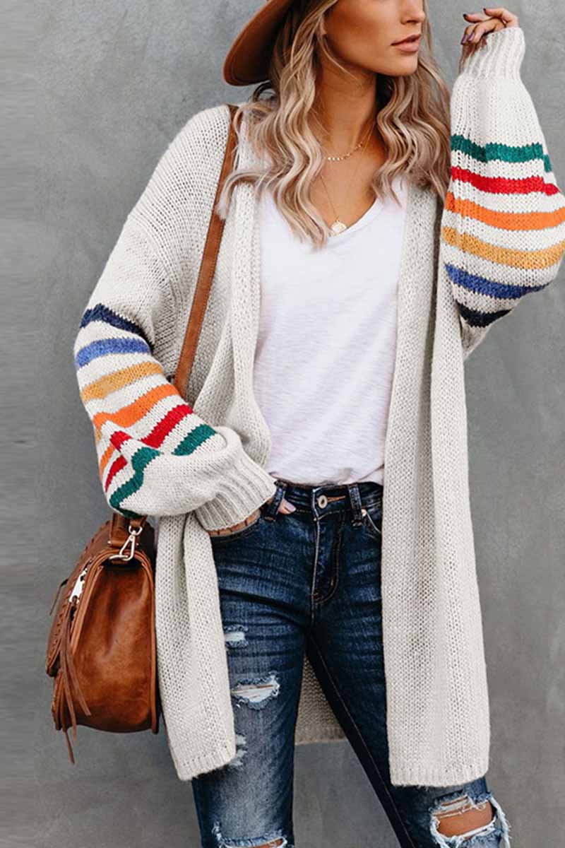 LOOSELY KNITTED COAT