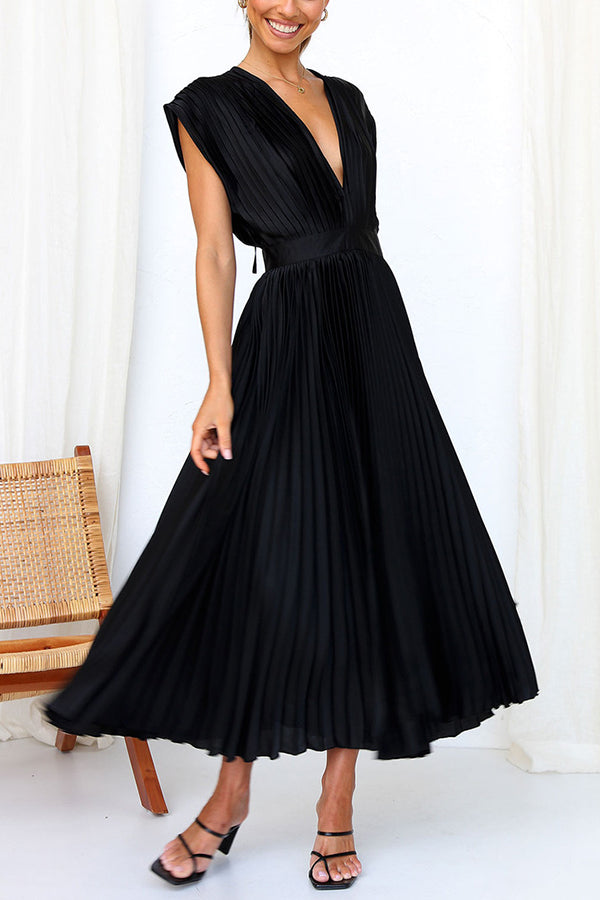 Valenzora | Hello Beautiful Satin Pleated Midi Dress