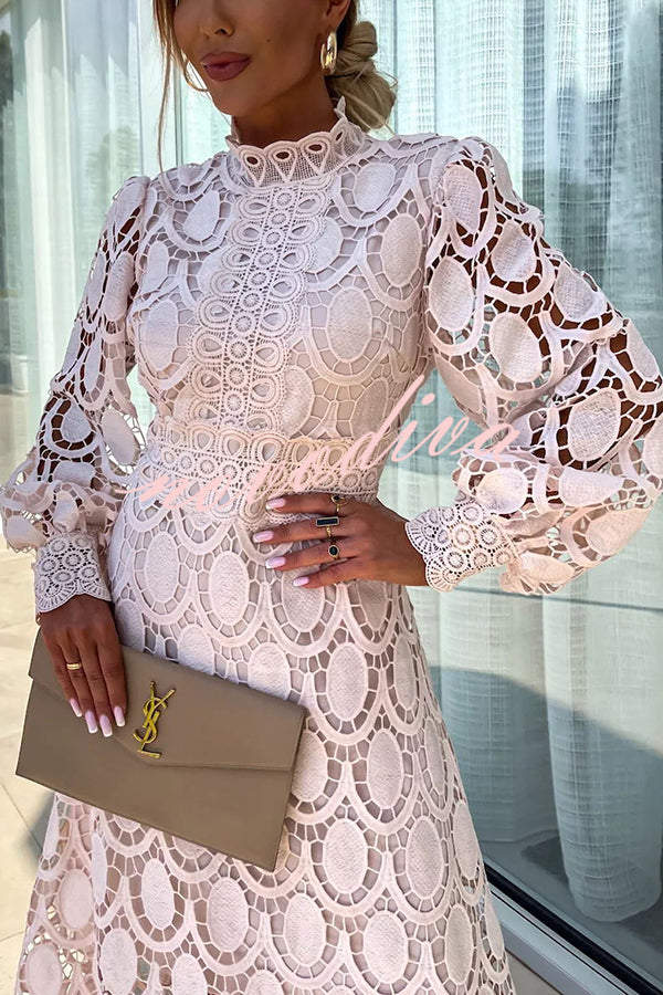Valenzora | Elegant lace dress for special occasions