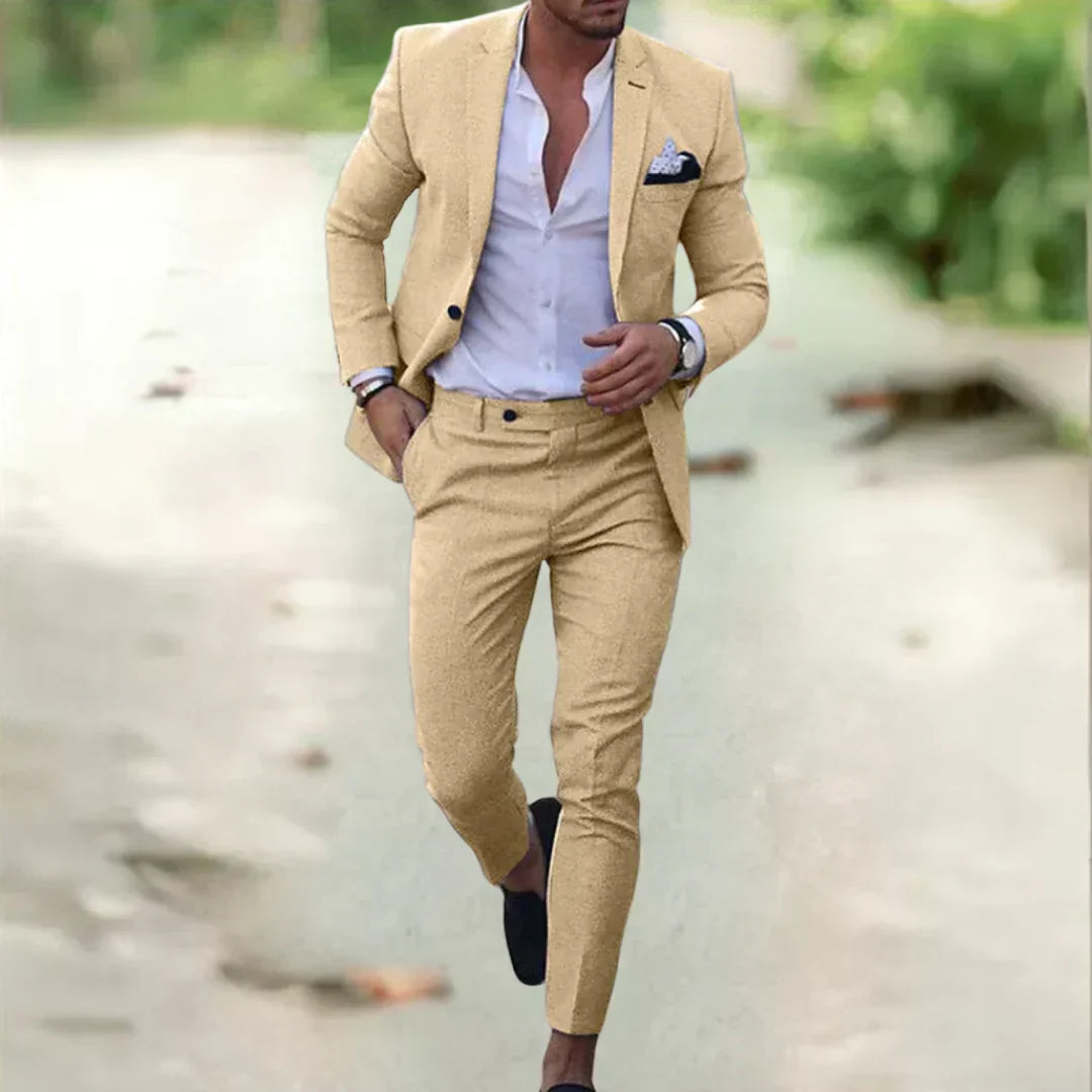 Valenzora | Elegant and luxurious suit
