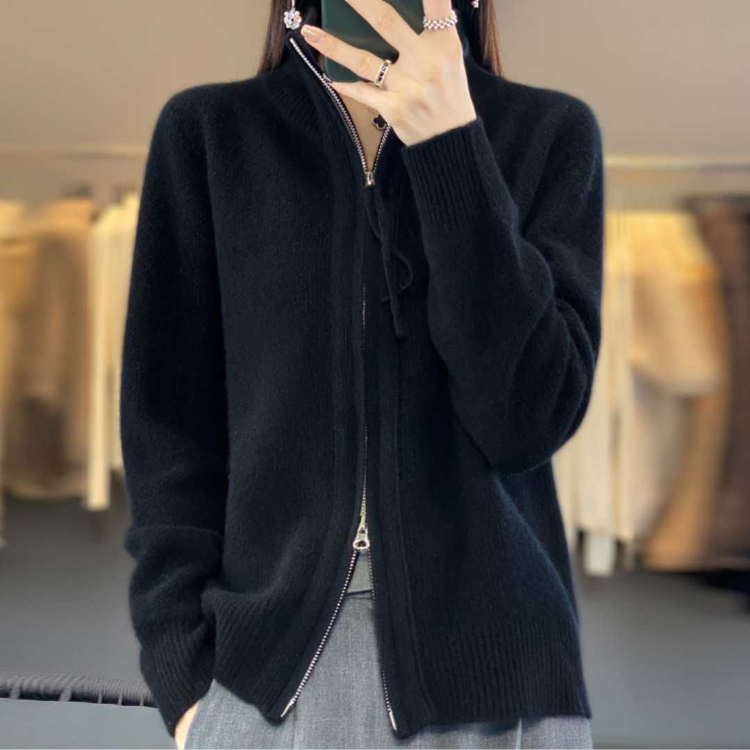 Valenzora | Elegant and comfortable zip-up cardigan
